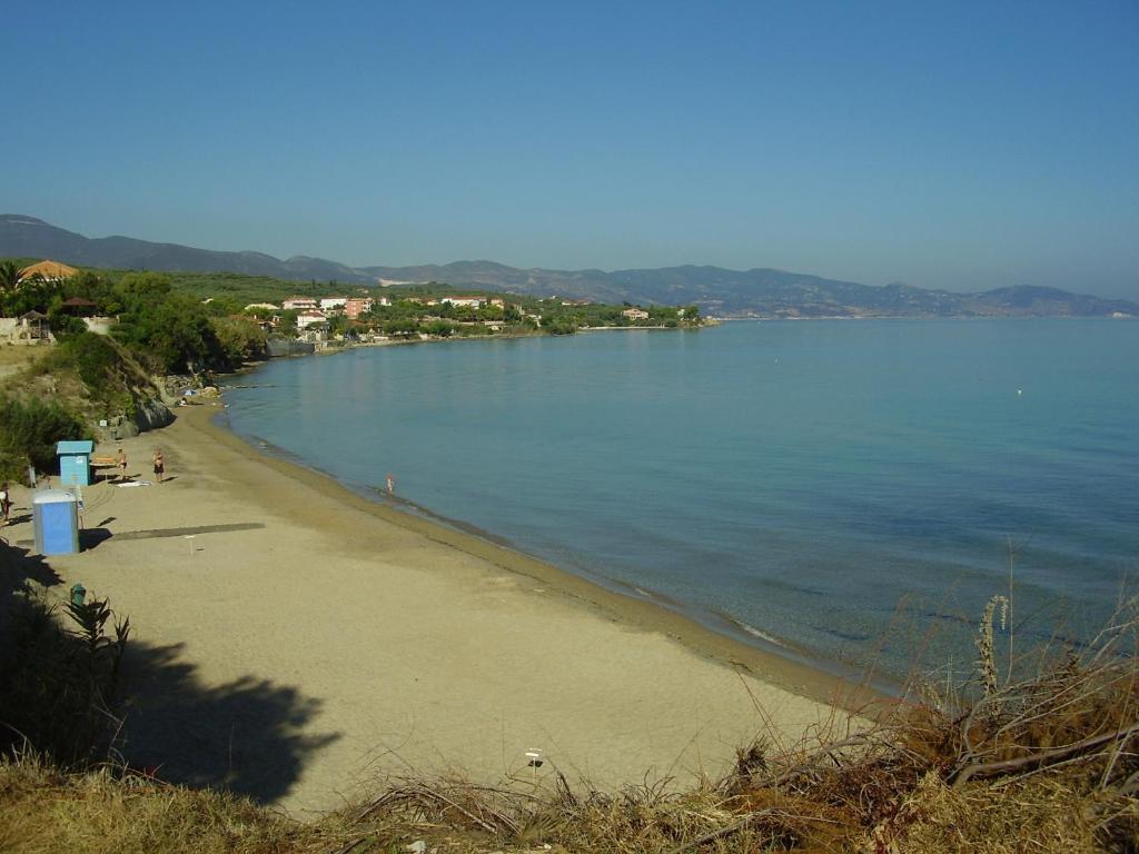 Kavos Psarou Studios & Apartments エクステリア 写真