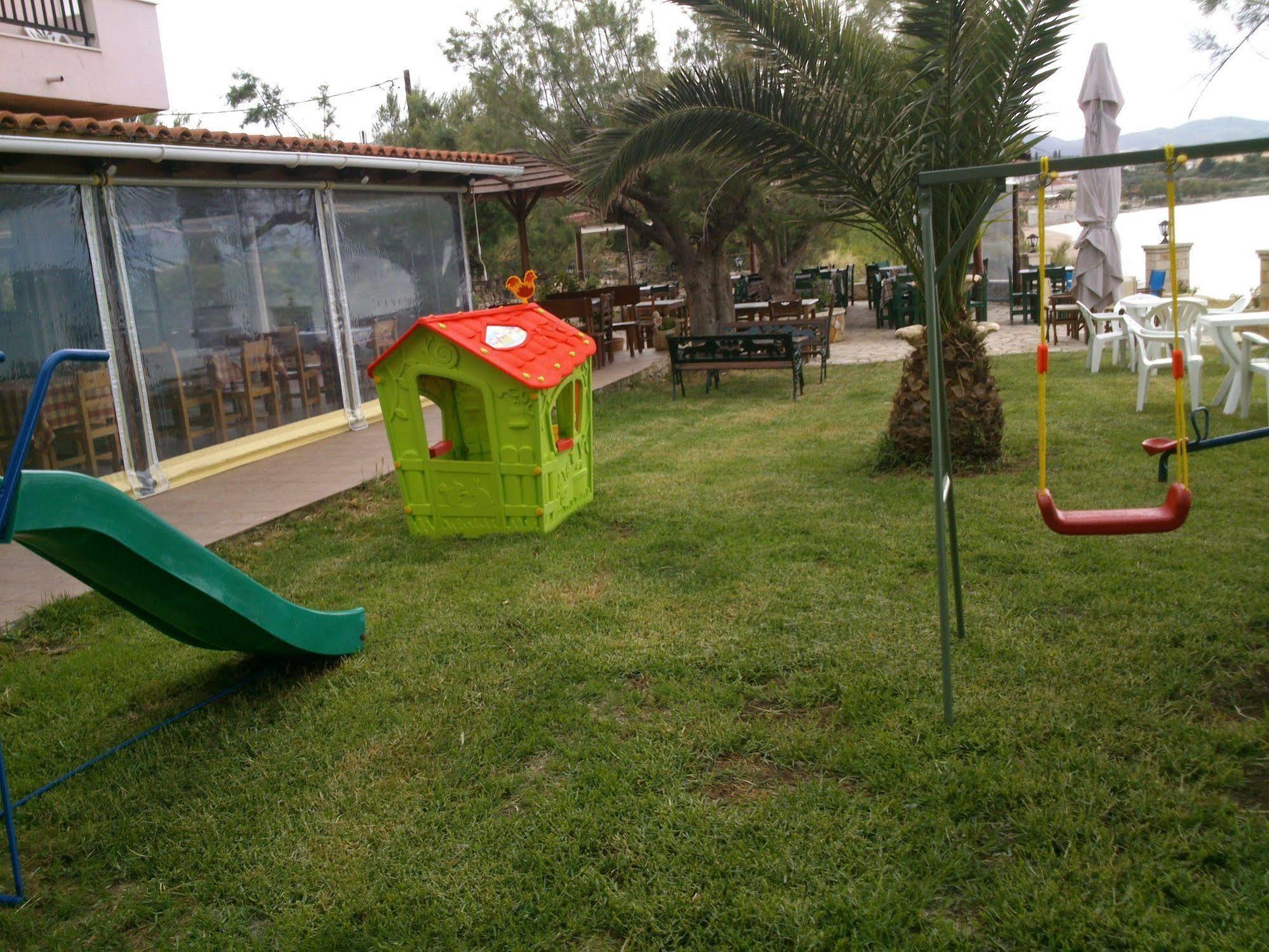 Kavos Psarou Studios & Apartments エクステリア 写真